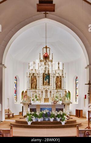 Main Altar at St. Louis Catholic Church, built 1870, in Castroville, Texas, USA Stock Photo