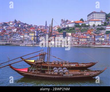 Vinho do Porto barges (Barco Rebalo) on River Douro with Ribeira District behind, Porto (Oporto), Norte Region, Portugal Stock Photo