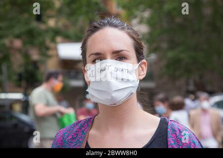 Roma, Italy. 02nd June, 2020. Sit-in in solidarity with George Floyd and all victims of racism in the United States, organized by a group of boys and American girls living in Rome. (Photo by Matteo Nardone/Pacific Press/Sipa USA) Credit: Sipa USA/Alamy Live News Stock Photo