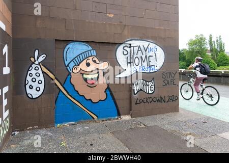 Glasgow, Scotland, UK. 3rd June, 2020. cyclists in Glasgow making use of quiet streets and existing and new cycle lanes on World Bicycle Day 2020 Credit: Kay Roxby/Alamy Live News