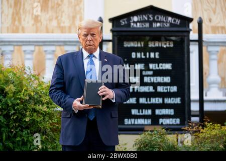 WASHINGTON DC, USA - 01 June 2020 - President Donald J Trump walks from the White House Monday evening, June 1, 2020, to St. John’s Episcopal Church, Stock Photo