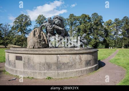 Livingstone and the Lion statue at teh David Livingstone Centre, Blantyre, Scotland Stock Photo