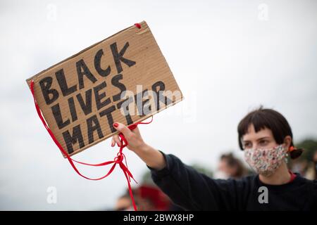 Hyde Park, London, England. 3rd June 2020.  People protest in Hyde Park in solidarity with Black Lives Matter and the death of the unarmed American citizen, George Floyd who was killed while in the custody of Minneapolis police. (photo by Sam Mellish / Alamy Live News) Stock Photo
