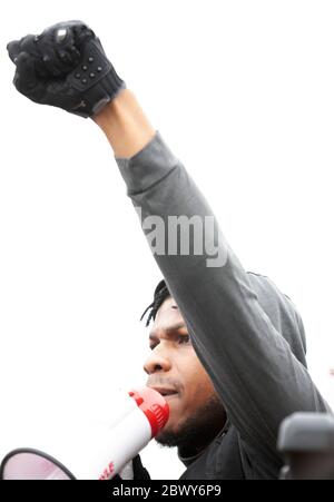 Actor John Boyega gives an impassioned speech to a large crowd gathered in Hyde park as part of the Black Lives Matter UK protest Stock Photo