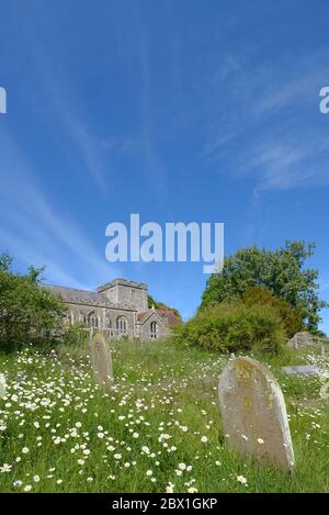 Boughton Monchelsea village, Kent, UK. St Peter's Church graveyard Stock Photo