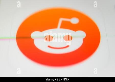 Reddit App, social network, app icon, screenshot, smartphone, detail, full screen Stock Photo