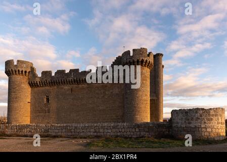 Castle of Villafuerte de Esgueva, Valladolid province, Spain Stock Photo