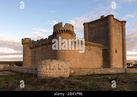 Castle of Villafuerte de Esgueva, Valladolid province, Spain Stock Photo