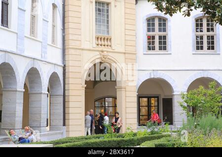 France, Rhone, Lyon, area listed as World Heritage by UNESCO, Bellecour district, Grand Hotel Dieu, Grand Cloître Stock Photo