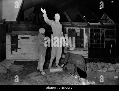 View of the exhibition 'The Soviet Paradise' in the Berlin Lustgarten. Stock Photo