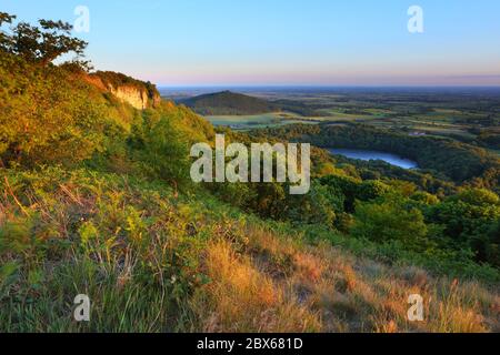 Elevated View of North Yorkshire and Lake Gormire from Sutton Bank near Thirsk, North Yorkshire Moors National Park, England, UK Stock Photo