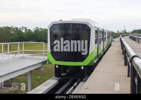 Orlando Florida International Airport Shuttle Tram Stock Photo Alamy