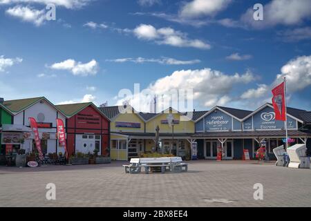 LIST AUF SYLT, SYLT, GERMANY - AUGUST 16, 2019: Colorful waterfront shopping facilities in North Sea resort List on Sylt. Stock Photo