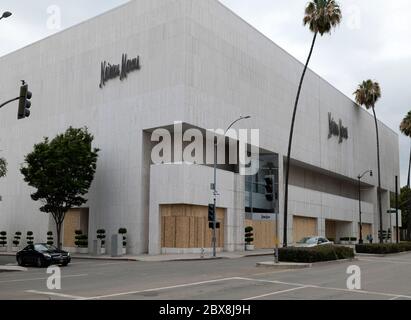 Neiman Marcus Tour  Beverly Hills CA 