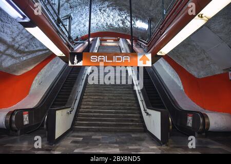 Mexico City, Mexico ; April 26 2020:  Empty metro station during the covid 19 pandemic in Mexico City Stock Photo