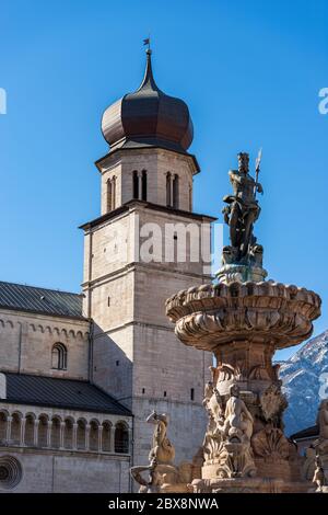 Trento, San Vigilio Cathedral, 1212-1321. Bell tower and the Neptune fountain, Piazza del Duomo (Cathedral square), Trentino-Alto Adige, Italy, Europe Stock Photo