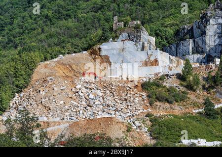 The famous quarries of white Carrara marble in the Apuan Alps, Tuscany, Italy, Europe Stock Photo