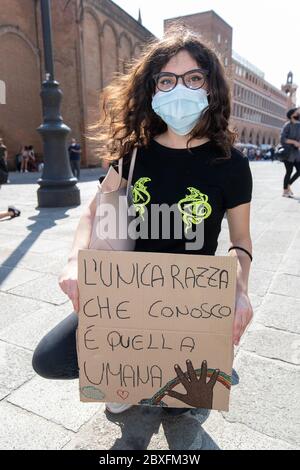 Ferrara, June 6, 2020. Flash mob for George Floyd, a black man killed by police in Minneapolis (Usa), in Ferrara, Italy. Credit: Filippo Rubin / Alamy Live News Stock Photo