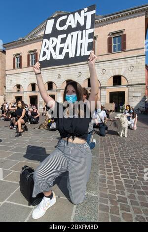 Ferrara, June 6, 2020. Flash mob for George Floyd, a black man killed by police in Minneapolis (Usa), in Ferrara, Italy. Credit: Filippo Rubin / Alamy Live News Stock Photo