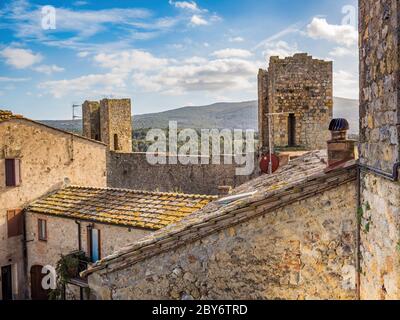 Siena, Italy: Panorama of medieval village of Monteriggioni in Tuscany Stock Photo