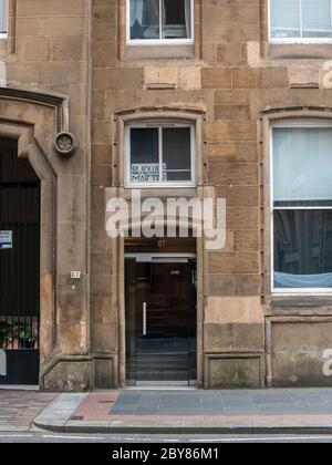 Glasgow, Scotland, UK. 9th June 2020: A Black Live Matter sign above the main door in the city centre. Stock Photo