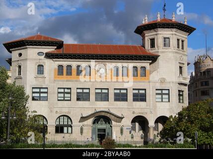 Main post office (Correos) in Santander Cantabria Spain from architects Secundino Zuazo and Eugenio Fernández Quintanilla Stock Photo