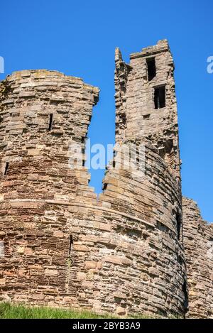 Ruins of the Great Gatehouse, Dunstanburgh Castle, Northumberland Stock Photo