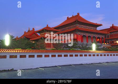 Chinese Dragon Temple in Bangkok Thailand at dusk Stock Photo