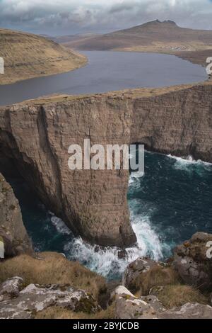 Classic Faroe Islands scenery with towering cliffs, Islands, mountains ...