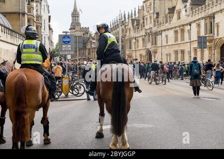 Campaign To Remove Cecil Rhodes Statue At Oriel College Oxford Stock ...