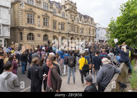 Campaign To Remove Cecil Rhodes Statue At Oriel College Oxford Stock ...