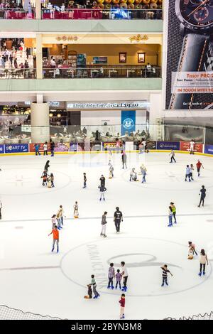 Dubai Ice Rink, The Dubai Mall Stock Photo - Alamy