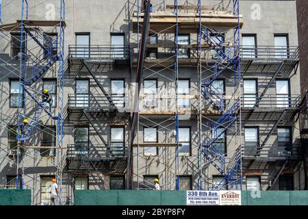 Construction in Chelsea in New York on Friday, May 29, 2020.  (© Richard B. Levine) Stock Photo