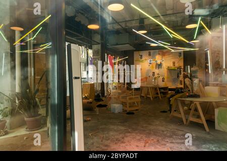 Looted Urban Outfitters store in Herald Square in New York after the previous nights looting and vandalization associated with the protests related to the death of George Floyd, seen on Tuesday, June 2, 2020. (© Richard B. Levine) Stock Photo