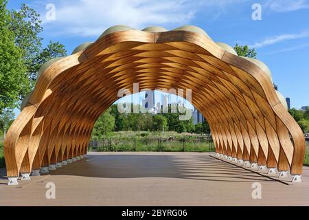 CHICAGO, IL -31 MAY 2020-  View of the Education Pavilion in the Lincoln Park Zoo in Lincoln Park, Chicago, Illinois, United States. Stock Photo