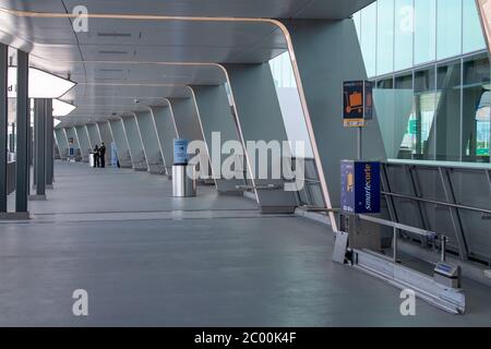 New York, United States. 10th June, 2020. Interior view of the LaGuardia Airport's brand-new state-of-the-art Terminal B arrivals and departures hall.Construction of new redesigned airport has been accelerated during COVID-19 pandemic. Credit: SOPA Images Limited/Alamy Live News Stock Photo