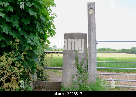 East Aberthaw is a quiet beach next to a huge power station, with derelict cottages and farmland Stock Photo