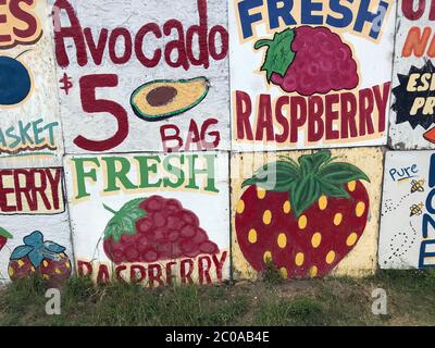 Hand painted signs at fruit stand in Oxnard, CA Stock Photo