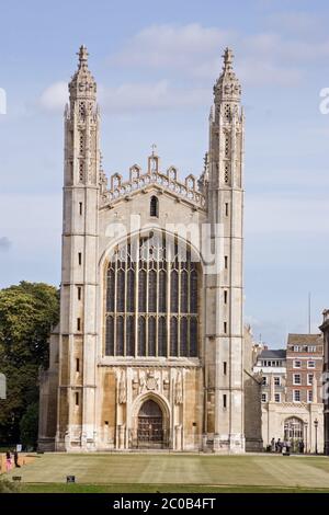 The magnificent medieval Chapel at King's College, Cambridge. Built in the fifteenth century, it has the largest fan vaulted ceiling in the world. Par Stock Photo