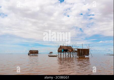 Stilt houses in the Tonle Sap lake near Kompong Khleang, Siem Reap province, Cambodia. Stock Photo