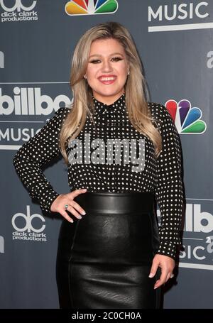 11 June 2020 - Kelly Clarkson files for divorce from husband Brandon Blackstock. The ''Voice'' coach and Blackstock, a music manager, have been married since October 2013 and have two children together, River Rose and Remington Alexander. Blackstock also has two children from a previous marriage. File photo: 17  May 2018-  Universal City, California - Kelly Clarkson. 2018 Billboard Music Awards Host Kelly Clarkson Photo Call held at Universal Studios Hollywood. (Credit Image: © Faye Sadou/AdMedia via ZUMA Wire) Stock Photo