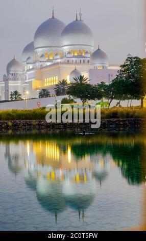 sheikh zayed grand mosque during coronavirus outbreak, oriental decoration in abu dhabi grand mosque, middle east Stock Photo