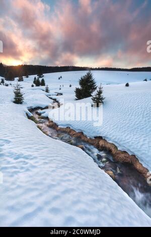 Snow and river in mountain near Samdo in Nepal Stock Photo - Alamy