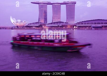 Night view of Marina Bay Sands hotel and ArtScience Museum from Merlion point. Marina Bay. Singapore Stock Photo