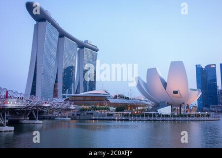 NIght view of Marina Bay Sand snd ArtScience Museum. Singapore. Stock Photo