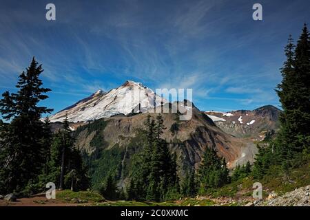 WA16719-00...WASHINGTON - Mount Baker viewed from Artist Point in Heather Meadows Recreation Area of Mount Baker - Snoqualmie National Forest. Stock Photo