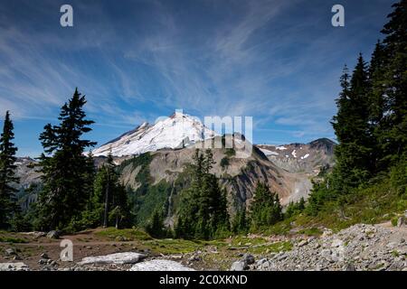 WA16720-00...WASHINGTON - Mount Baker viewed from Artist Point in Heather Meadows Recreation Area of Mount Baker - Snoqualmie National Forest. Stock Photo