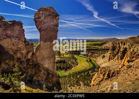 Climbers on Monkey Face at Smith Rock State Park, Terrebonne, Oregon Stock Photo