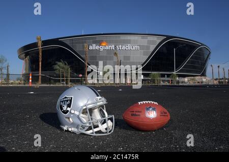 Las Vegas Raiders stadium expected to be completed by June 2020