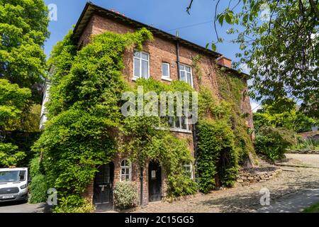 Visitor Centre And Cafe Building At The Fletcher Moss Park And Botanical Garden Manchester Uk 13 06 20 Stock Photo Alamy